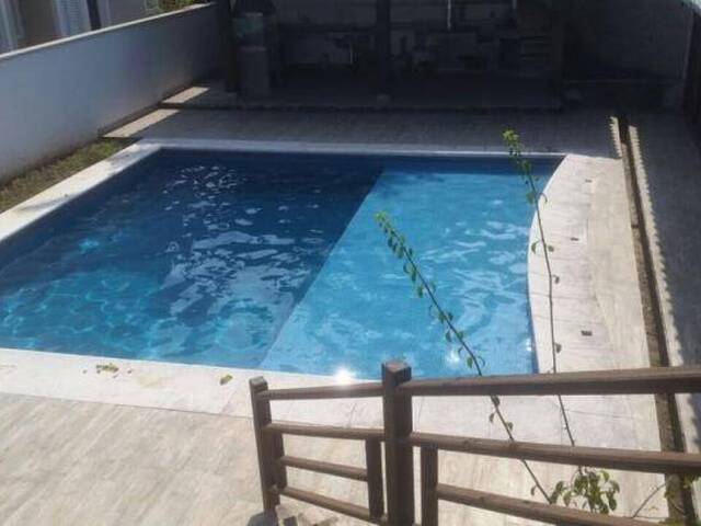 Casa para Venda em Santana de Parnaíba - 4