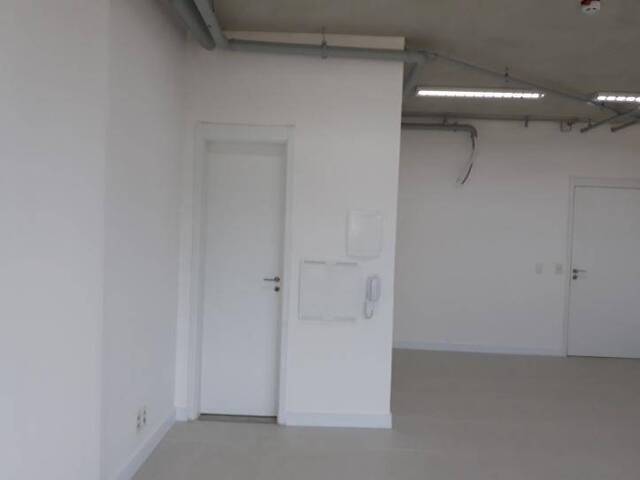 Sala para Locação em Barueri - 3
