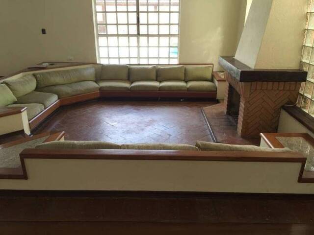 Casa para Locação em Barueri - 2