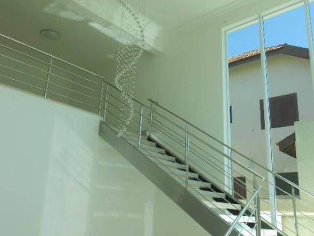 Casa para Venda em Santana de Parnaíba - 5