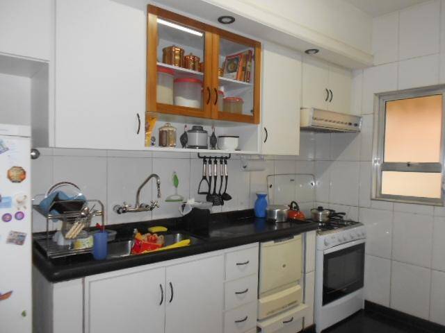 Casa para Venda em Santana de Parnaíba - 4