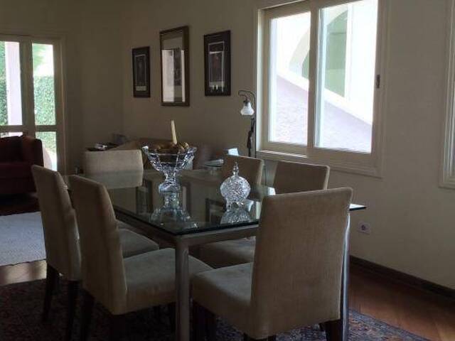 Casa para Venda em Santana de Parnaíba - 5