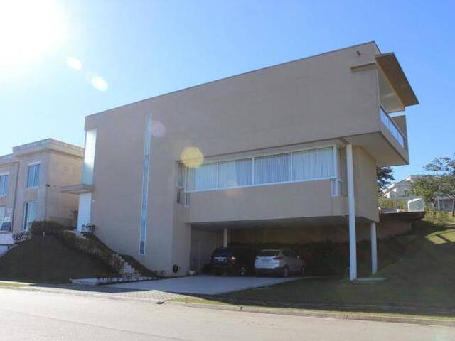 Casa para Venda em Santana de Parnaíba - 2