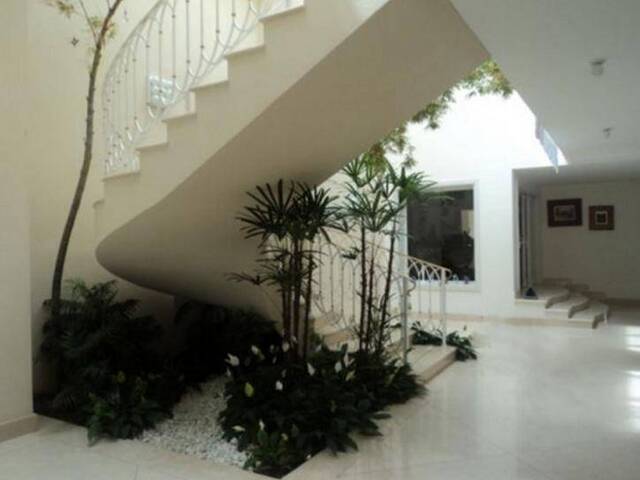 Casa para Venda em Santana de Parnaíba - 5