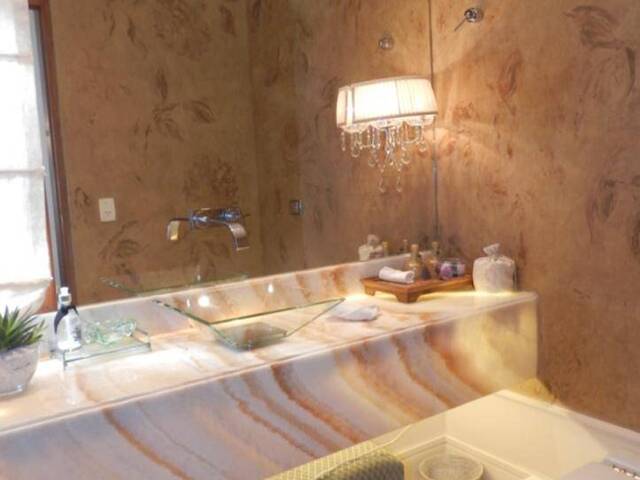 Casa para Venda em Santana de Parnaíba - 4