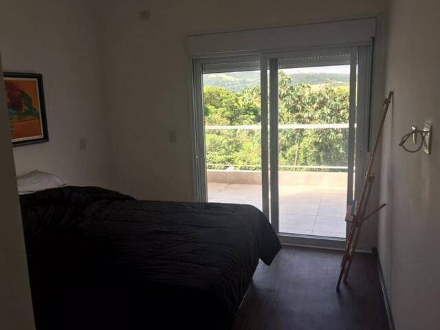 Casa para Venda em Santana de Parnaíba - 5