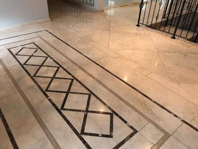 Casa para Venda em Santana de Parnaíba - 4