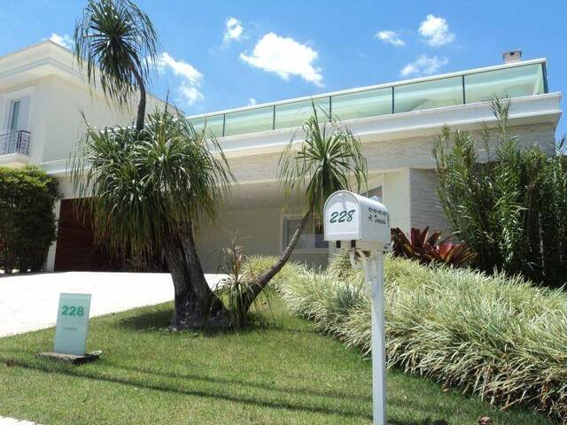 Casa para Venda em Santana de Parnaíba - 5