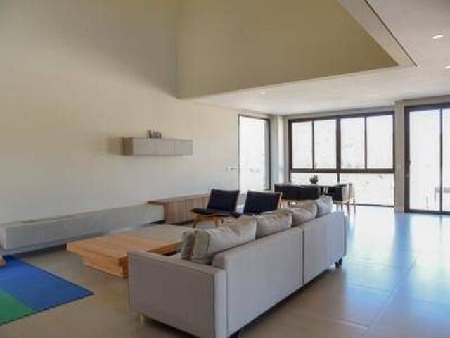 Casa para Venda em Santana de Parnaíba - 4