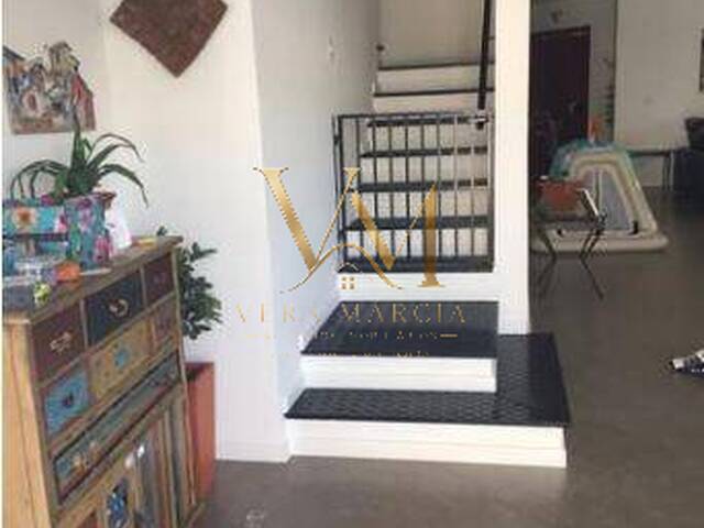 Casa para Venda em Santana de Parnaíba - 4