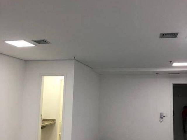 Sala para Venda em Barueri - 5