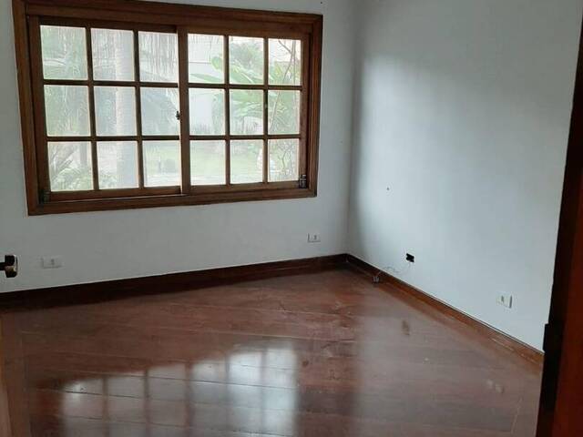 Casa para Locação em Santana de Parnaíba - 4