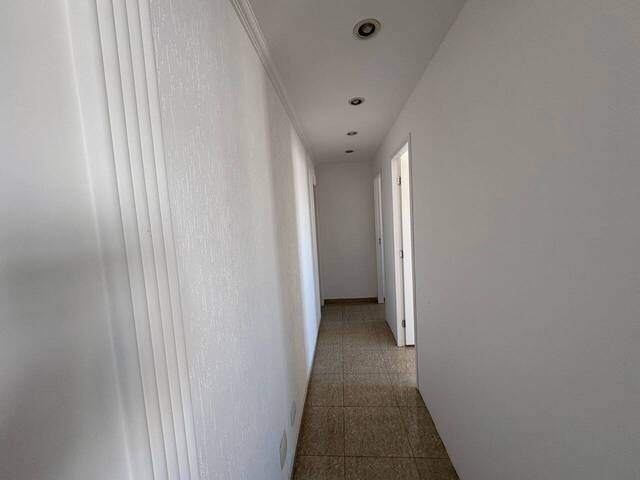 #8210 - Apartamento para Venda em São Paulo - SP - 1