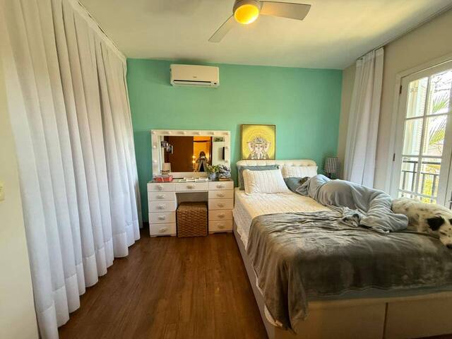 Casa para Venda em Santana de Parnaíba - 5