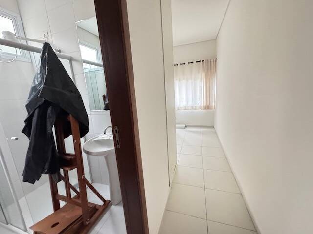 Casa para Venda em Santana de Parnaíba - 4