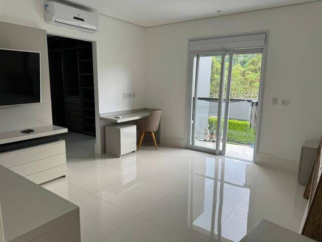 #8217 - Casa para Venda em Santana de Parnaíba - SP