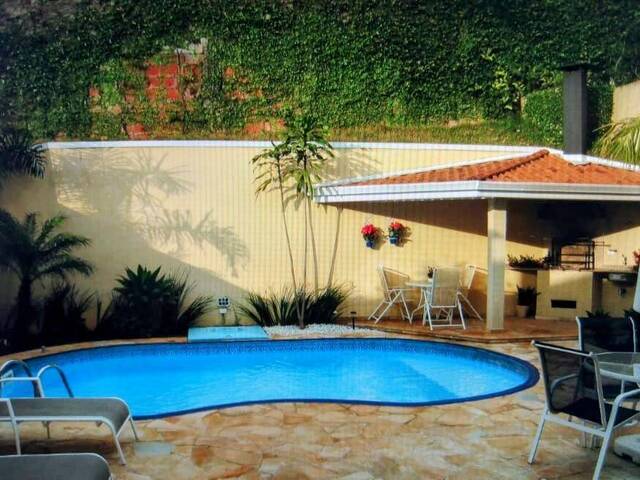 #8223 - Casa para Locação em Santana de Parnaíba - SP