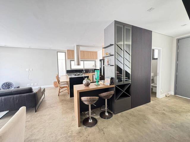 Casa para Venda em Santana de Parnaíba - 2
