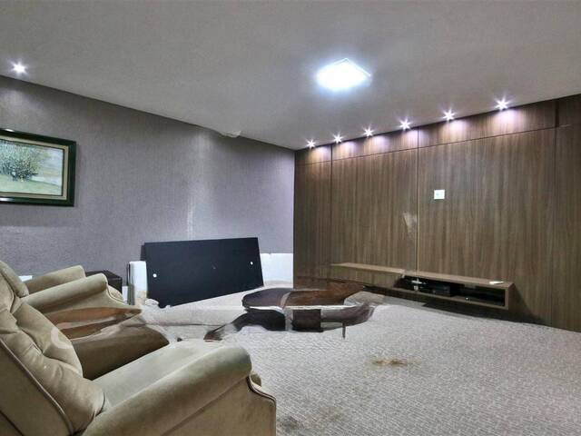 #8234 - Casa para Venda em Santana de Parnaíba - SP
