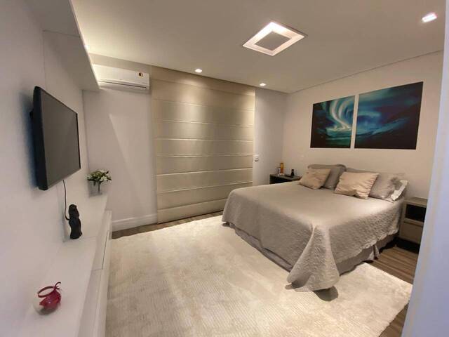 Casa para Locação em Santana de Parnaíba - 4