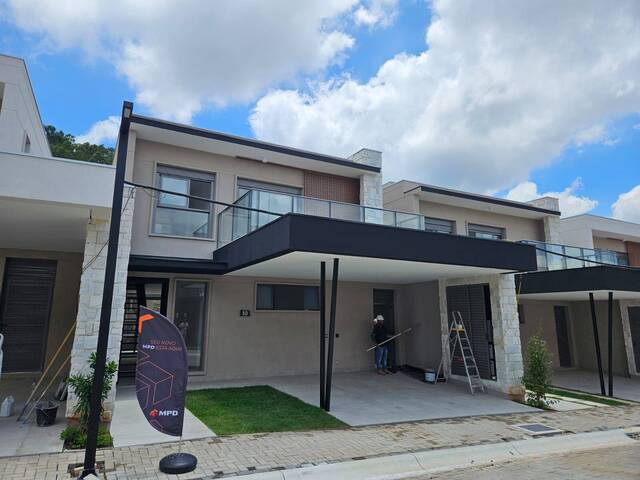 Casa para Venda em Santana de Parnaíba - 2