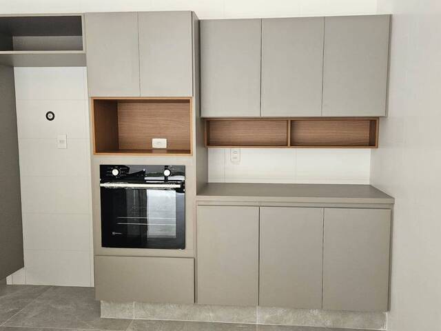 Casa para Venda em Santana de Parnaíba - 5