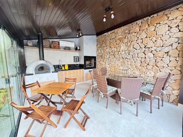 Venda em Residencial Tres (Alphaville) - Santana de Parnaíba