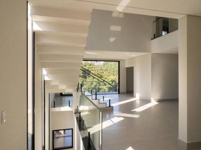 Casa para Venda em Santana de Parnaíba - 4