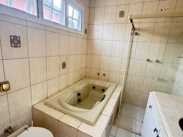 #8260 - Casa para Venda em Santana de Parnaíba - SP - 2