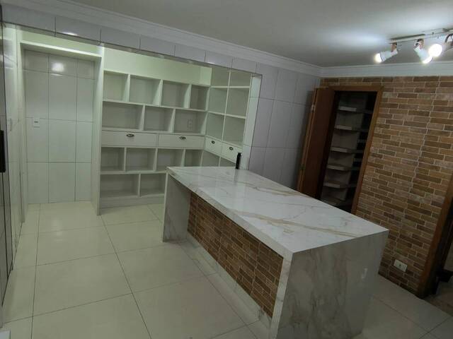 #8262 - Casa para Venda em Santana de Parnaíba - SP