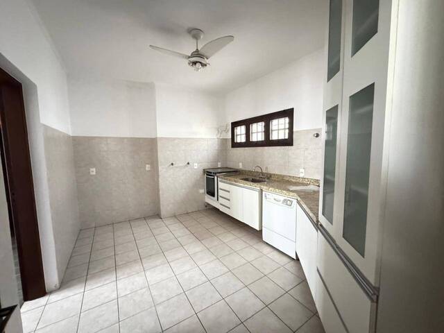 Casa para Venda em Santana de Parnaíba - 5