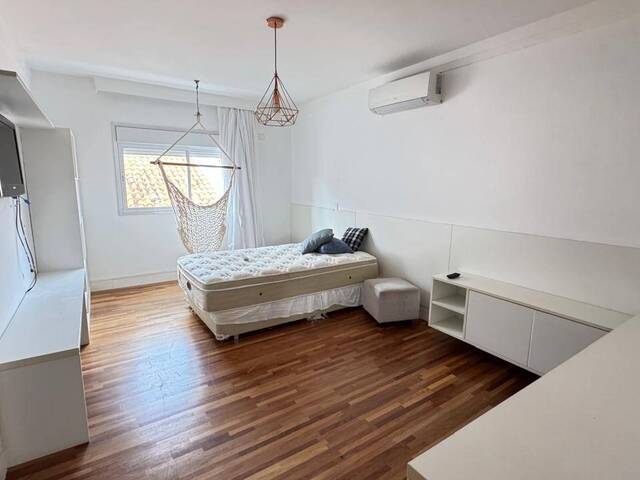 #8277 - Casa para Venda em Santana de Parnaíba - SP