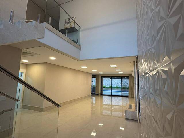 Casa para Locação em Santana de Parnaíba - 4