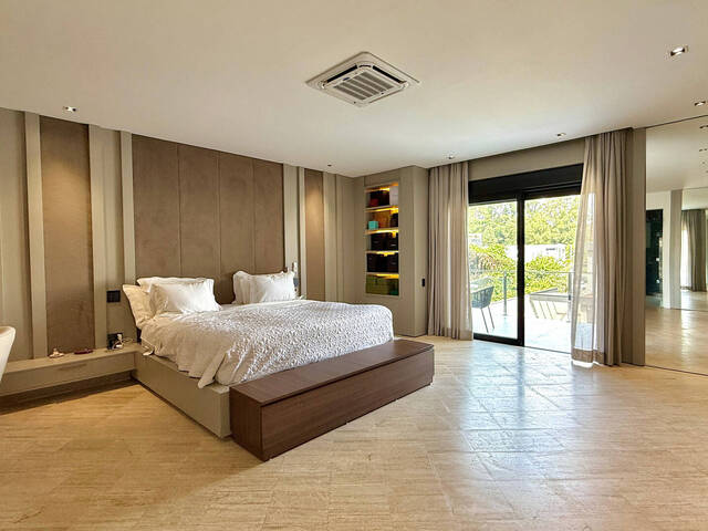 #8286 - Casa para Venda em Barueri - SP