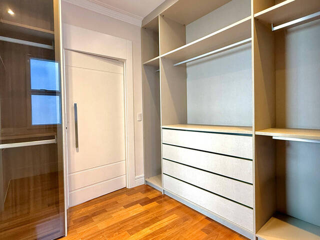 #8291 - Casa para Venda em Santana de Parnaíba - SP