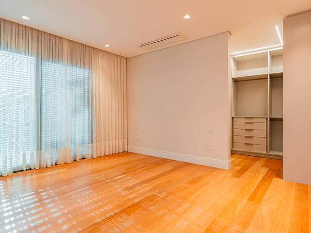 Casa para Venda em Barueri - 4