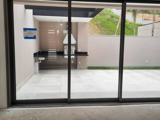 #8296 - Casa para Venda em Santana de Parnaíba - SP - 3