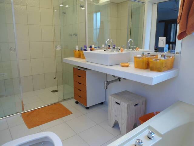 Casa para Venda em Santana de Parnaíba - 5