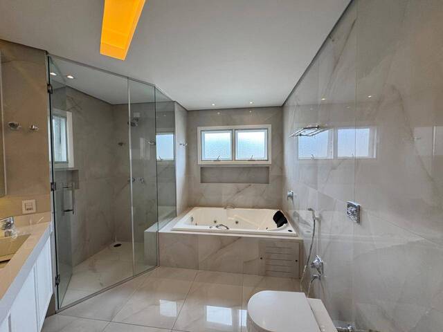 #8299 - Casa para Venda em Santana de Parnaíba - SP