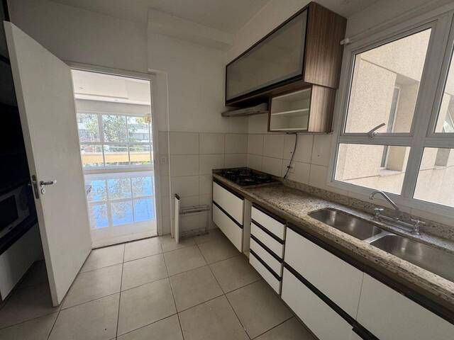 #8301 - Apartamento para Locação em Barueri - SP
