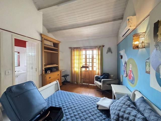 Casa para Venda em Santana de Parnaíba - 3