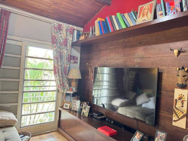 Casa para Venda em Santana de Parnaíba - 2