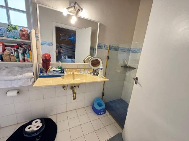 Casa para Venda em Santana de Parnaíba - 5