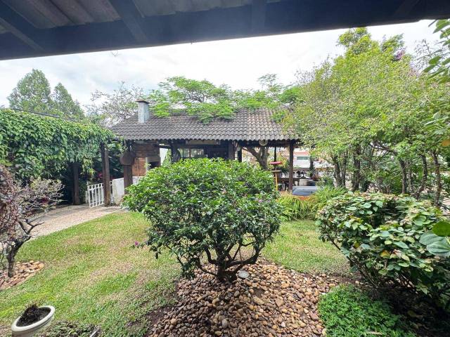 Casa para Venda em Santana de Parnaíba - 4