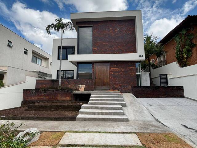 #8332 - Casa para Venda em Barueri - SP - 1