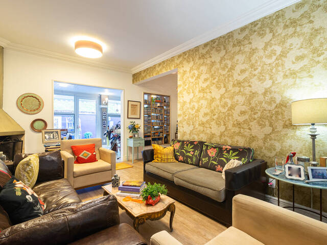 Casa para Venda em Santana de Parnaíba - 2