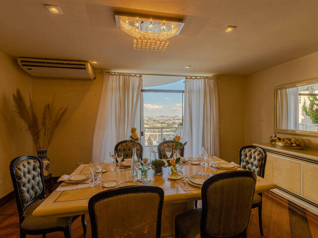 Casa para Venda em Santana de Parnaíba - 5