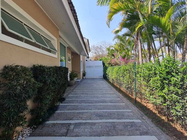 Casa para Venda em Santana de Parnaíba - 3