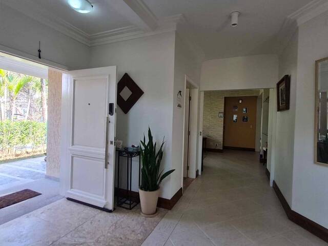 Casa para Venda em Santana de Parnaíba - 4