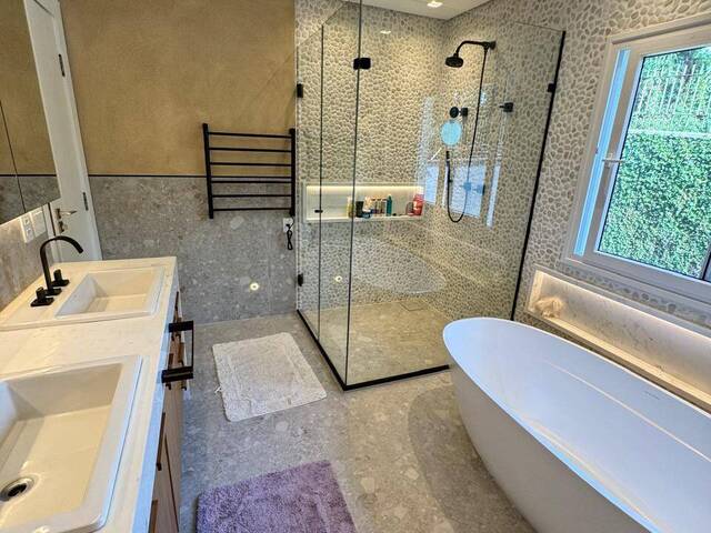 Casa para Venda em Santana de Parnaíba - 2